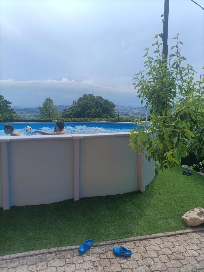 La Violetta Villa Камерано Екстериор снимка
