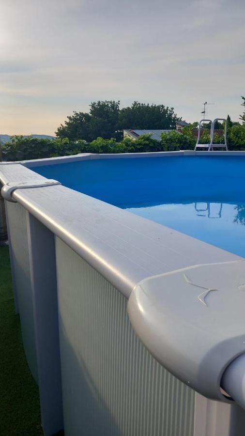 La Violetta Villa Камерано Екстериор снимка