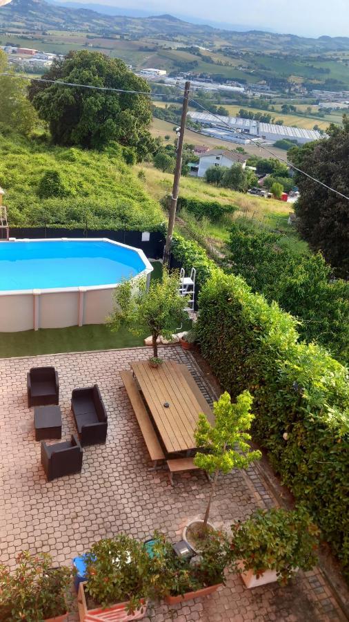 La Violetta Villa Камерано Екстериор снимка